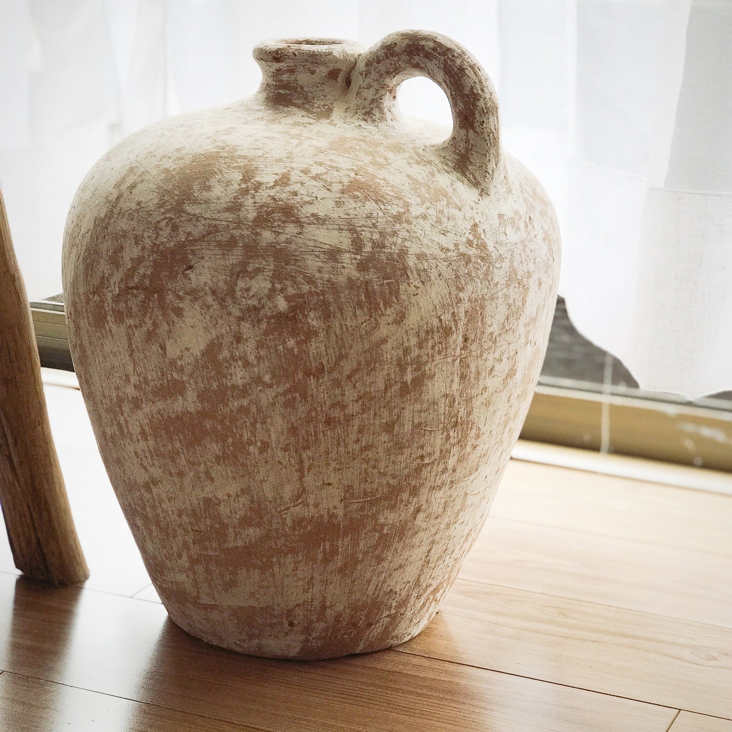 Lola Terracota Jar